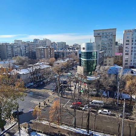 Flat In Central Bishkek Exterior photo