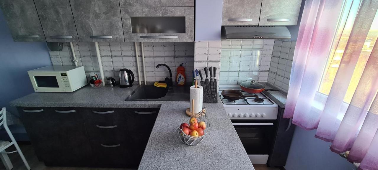 Flat In Central Bishkek Exterior photo